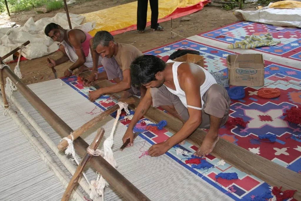 Carpet weavers, Tripolia Bazar, Jaipur, India