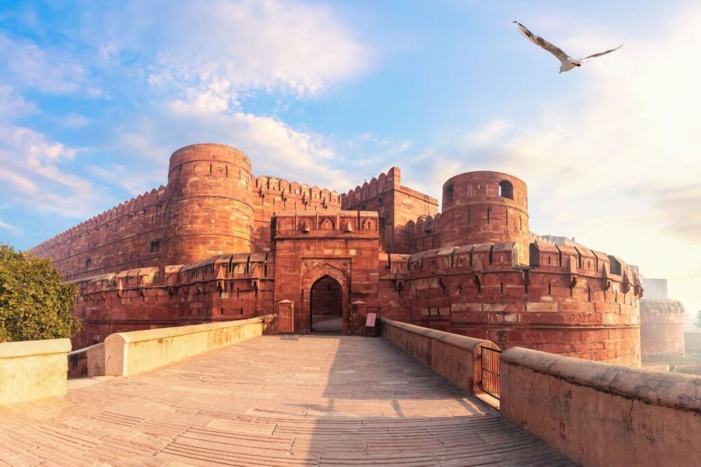 This Indian City has 3 UNESCO Heritage Sites. Here is how you can plan it. 2 AGRA FORT