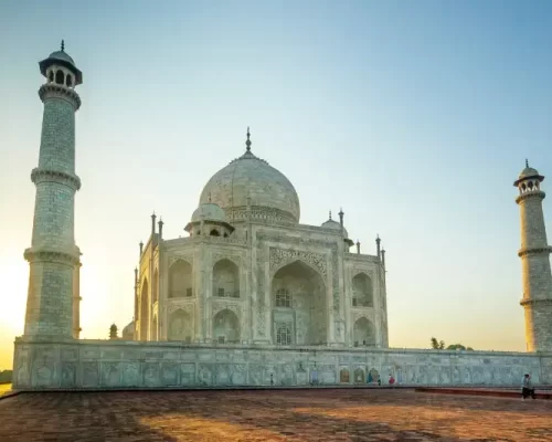 one-day-taj-mahal-tour-agra