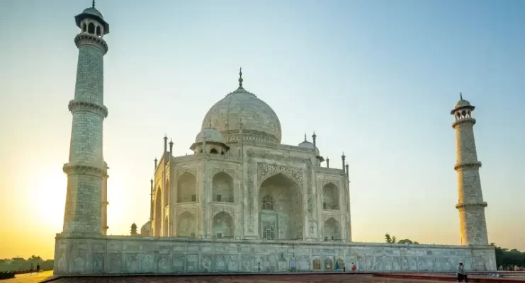 one-day-taj-mahal-tour-agra