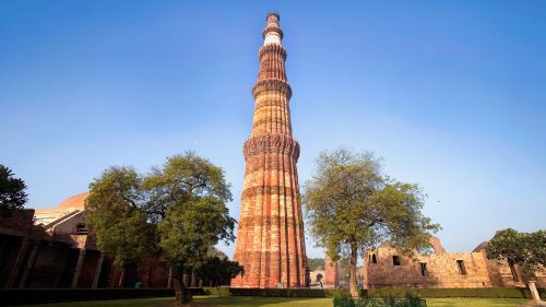 qutub-minar